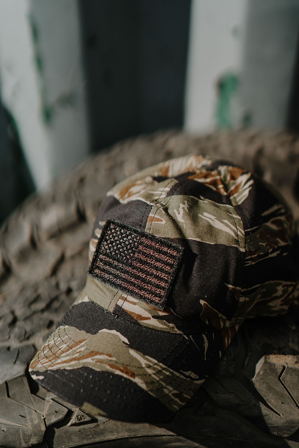 Rogue American camo hat with flag patch